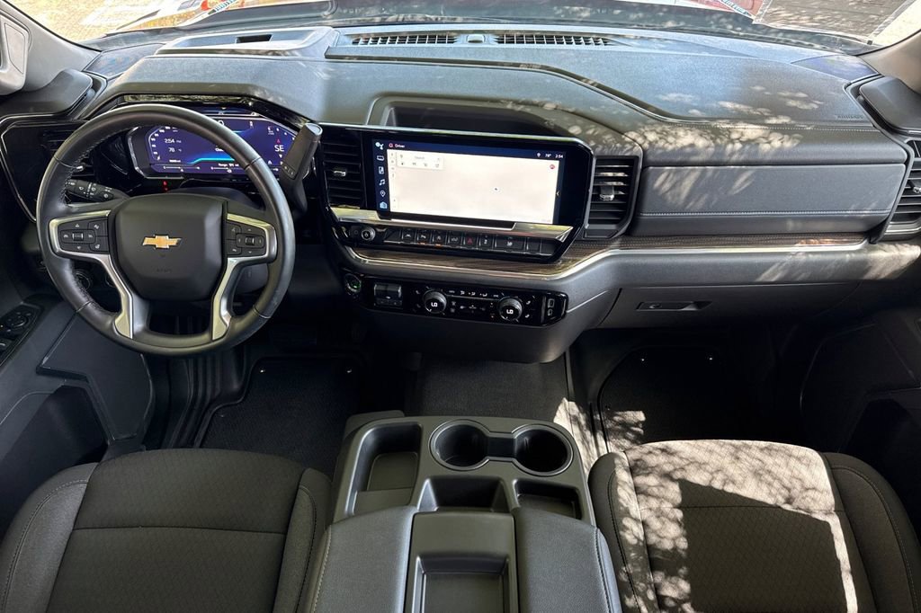 Used 2024 Chevrolet Silverado 1500 LT w/ Safety Package RWD image 15