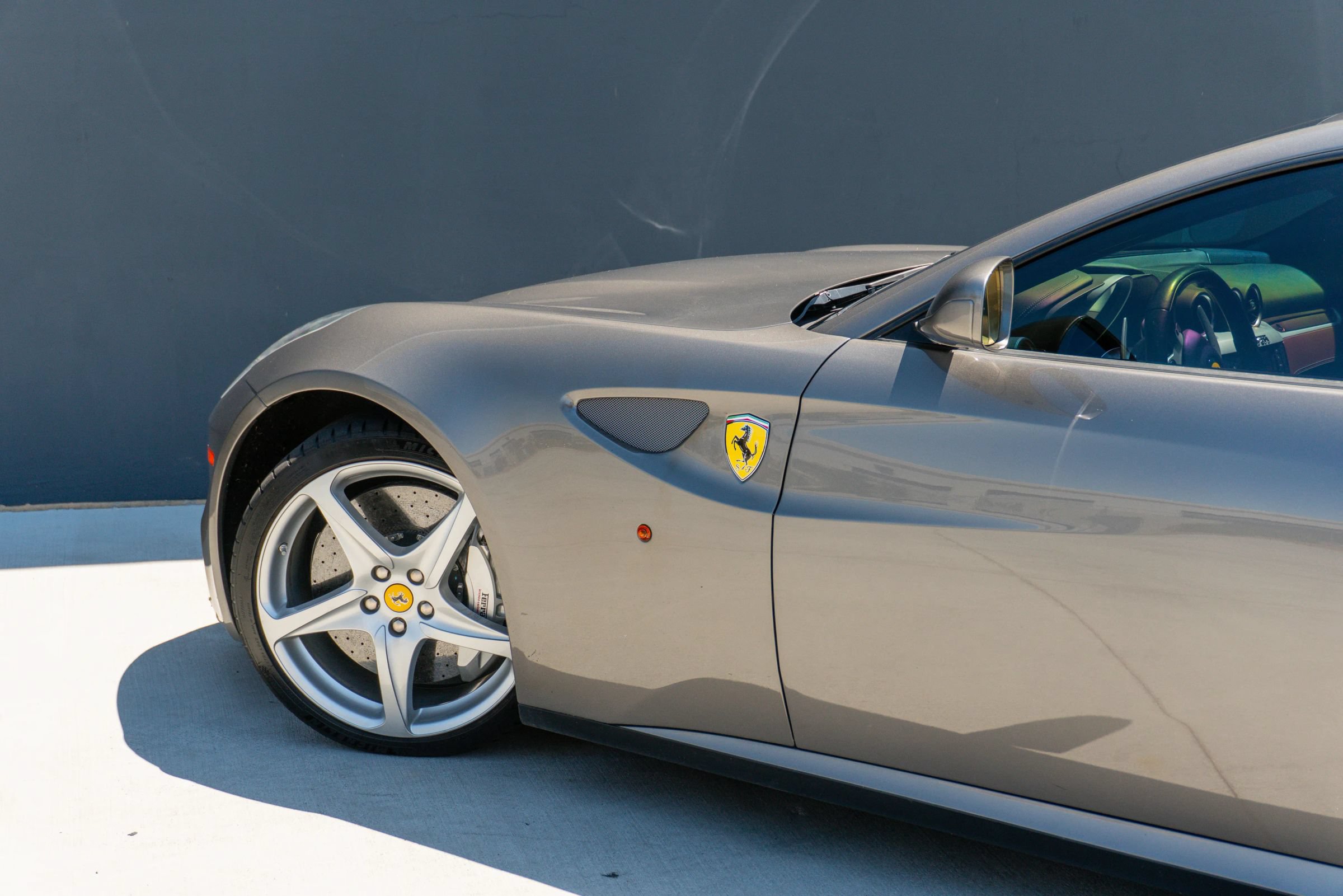 Used 2012 Ferrari FF AWD/4WD image 47