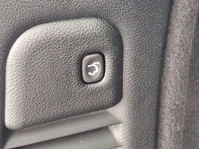 Used 2021 Dodge Durango R/T w/ Technology Group image 37