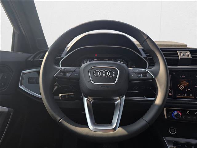 New 2025 Audi Q3 2.0T Premium w/ Convenience Package AWD/4WD image 20