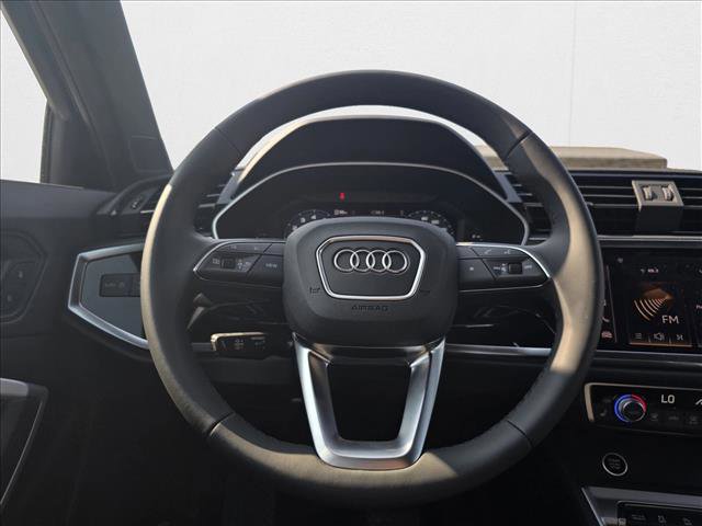 New 2025 Audi Q3 2.0T Premium w/ Convenience Package AWD/4WD image 20