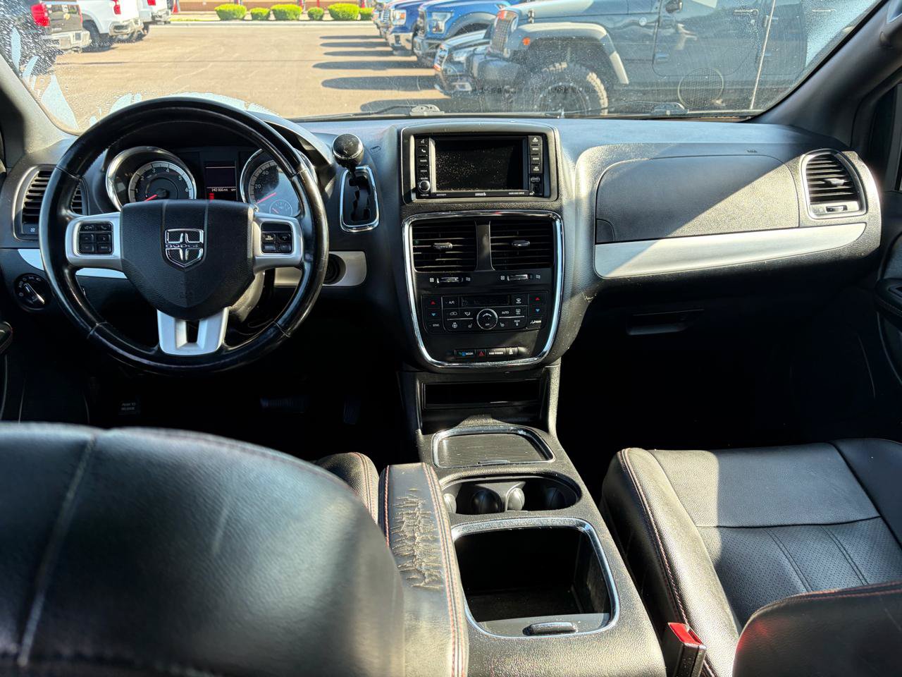 Used 2020 Dodge Grand Caravan GT FWD image 17