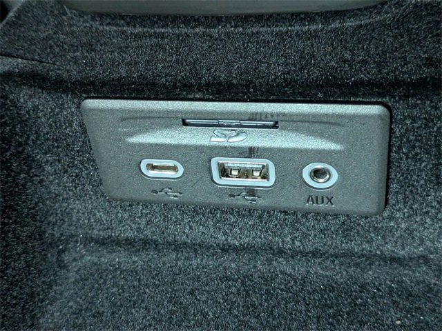 Used 2021 Chevrolet Corvette Stingray Preferred Conv w/ Z51 Performance Package image 29