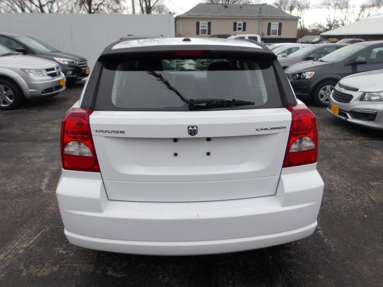 Used 2012 Dodge Caliber SXT image 5