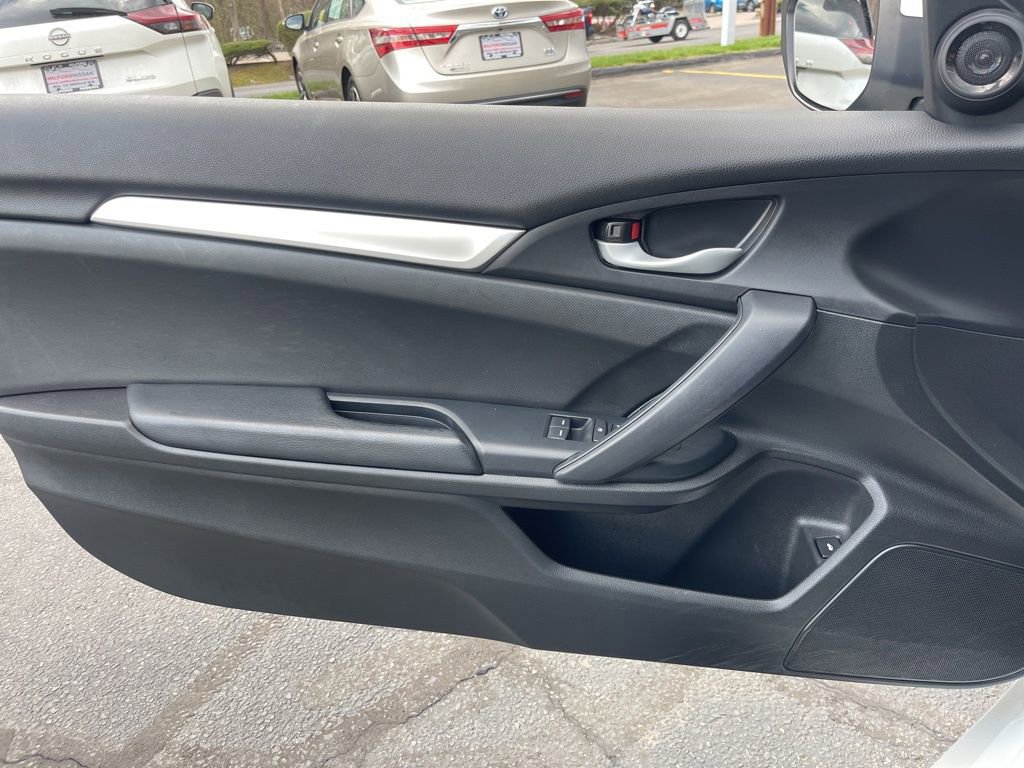 Used 2019 Honda Civic Sport image 9