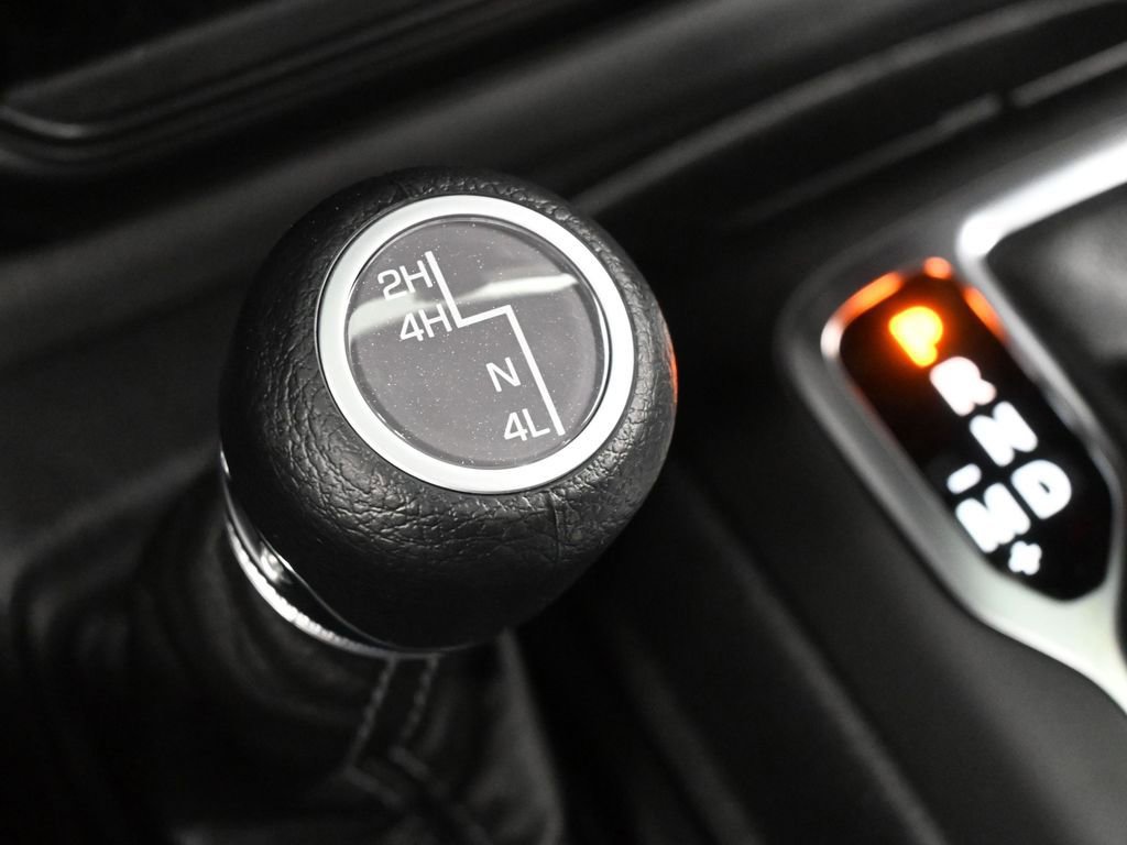 New 2026 Jeep Gladiator Sport AWD/4WD image 22