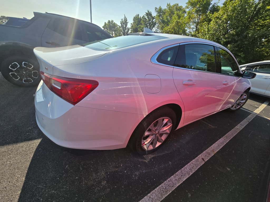 Used 2024 Chevrolet Malibu LT FWD image 8