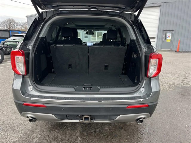 Certified 2022 Ford Explorer Limited w/ Equipment Group 301A image 12