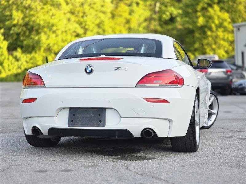 Used 2011 BMW Z4 sDrive35is RWD image 6