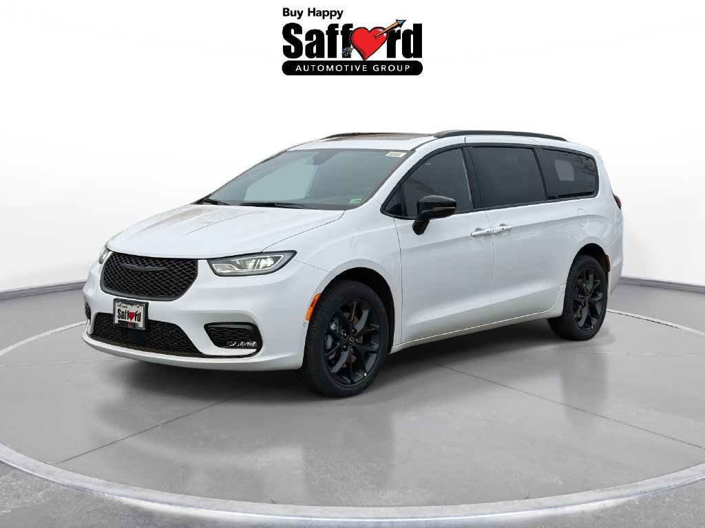 New 2026 Chrysler Pacifica Select w/ S Appearance Package AWD/4WD image 1
