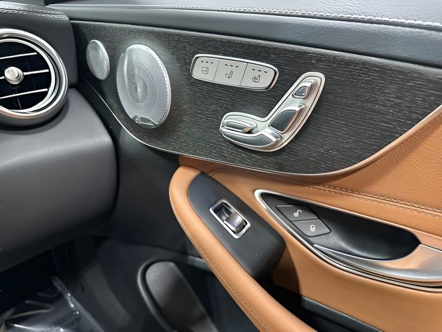 Used 2023 Mercedes-Benz C 300 4MATIC Cabriolet image 31
