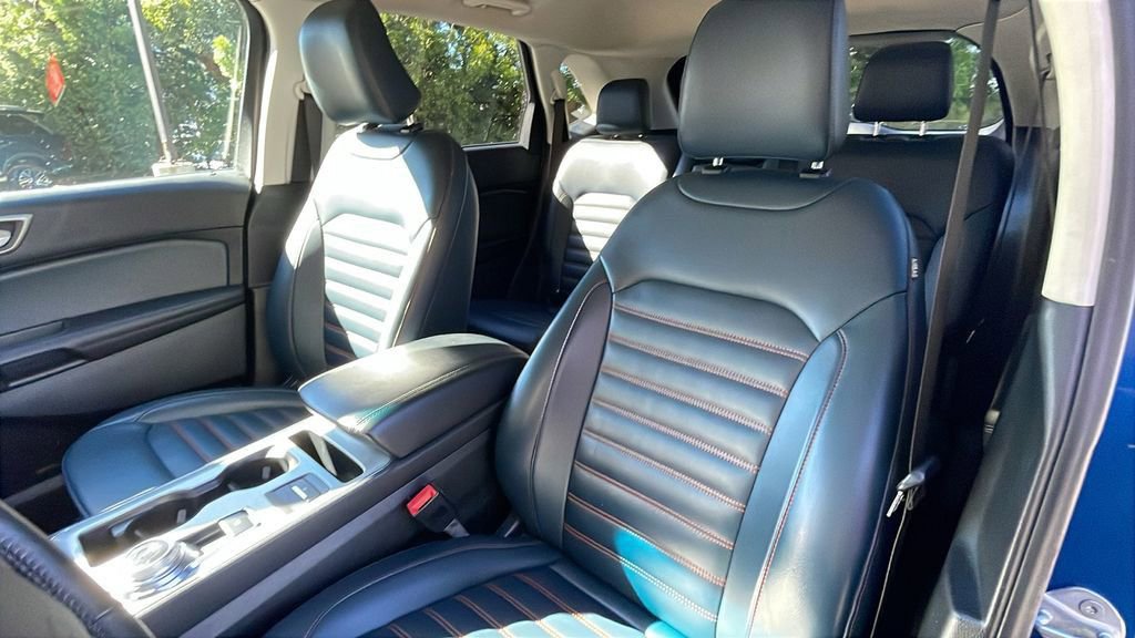 Used 2022 Ford Edge SEL w/ Sport Appearance Package image 15