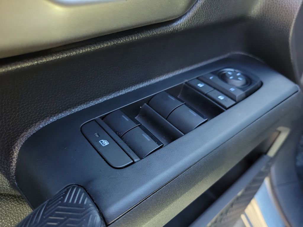 Used 2024 Toyota Tacoma TRD Off-Road image 16