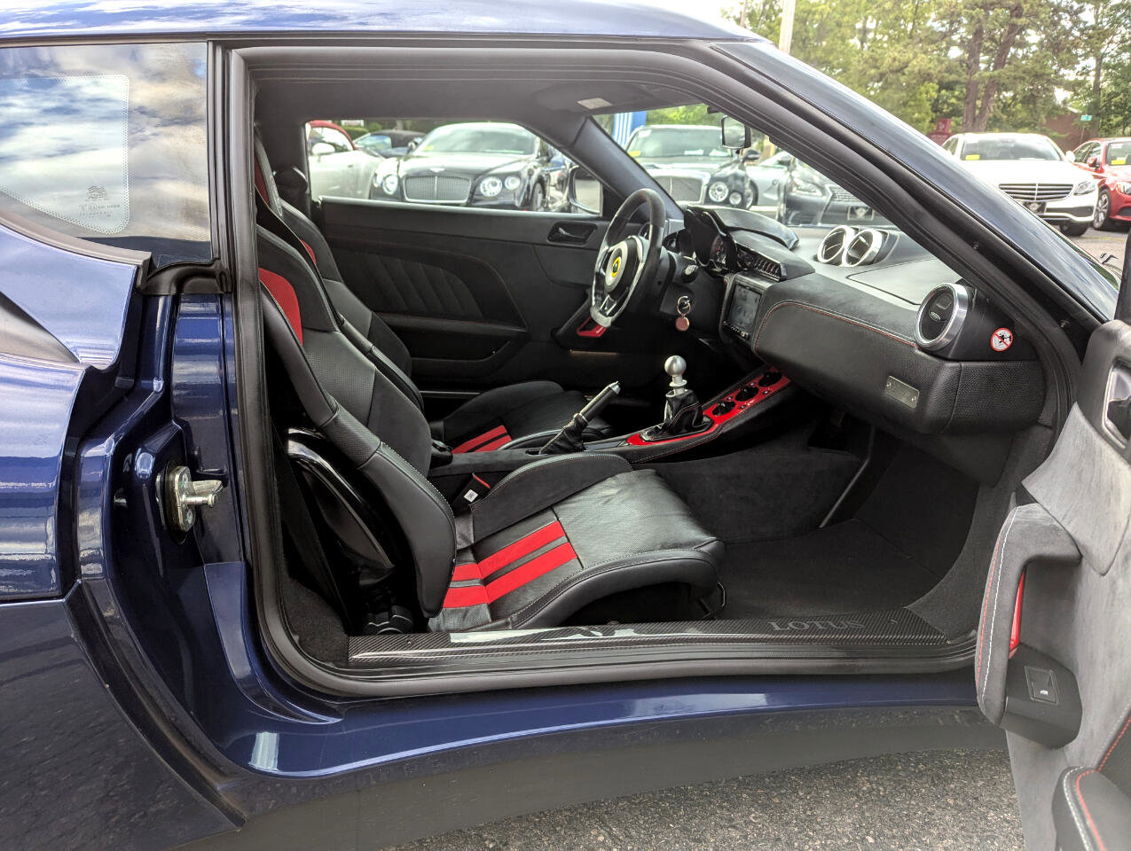 Used 2021 Lotus Evora image 24