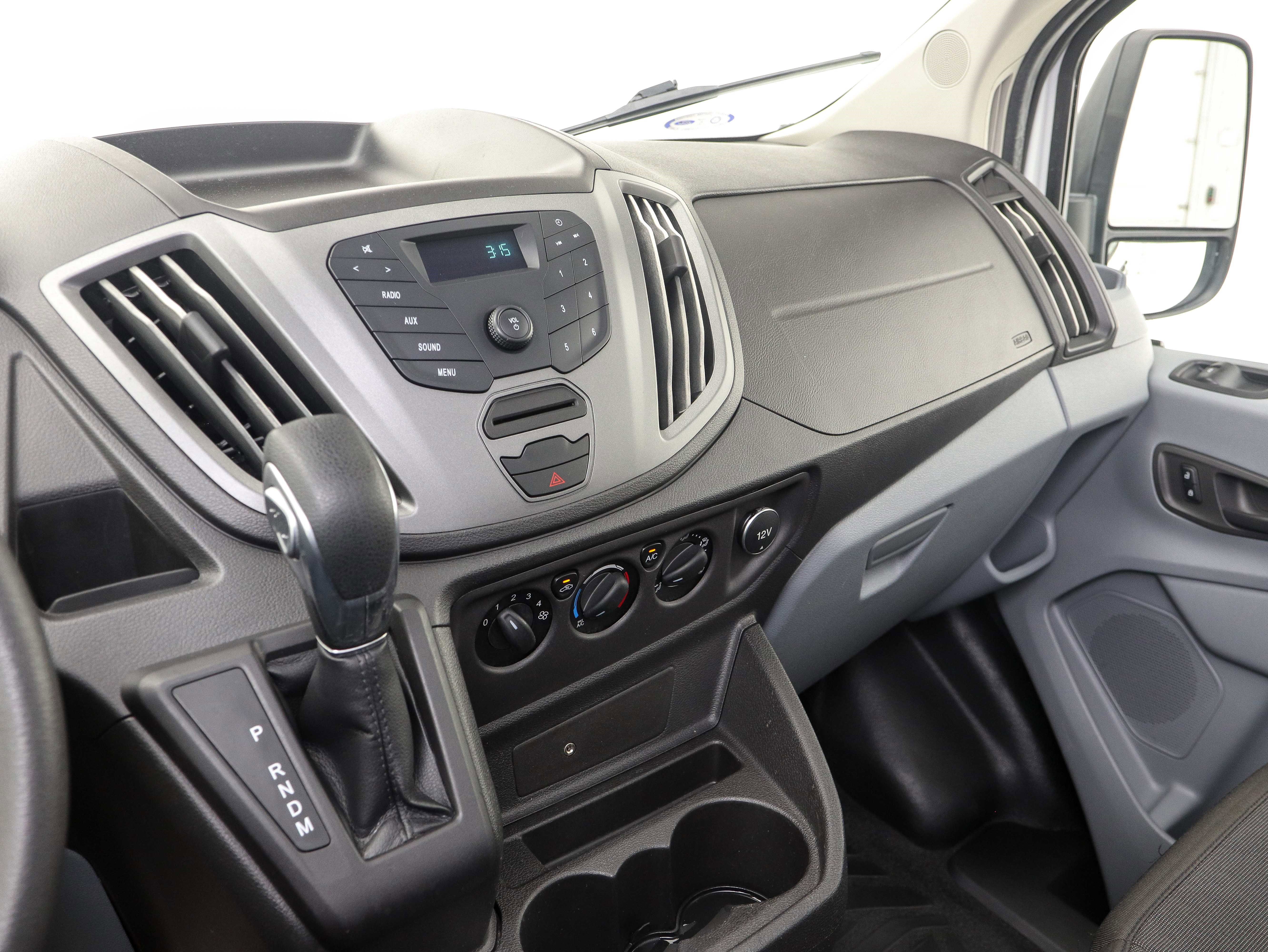 Used 2017 Ford Transit 350 XL image 17