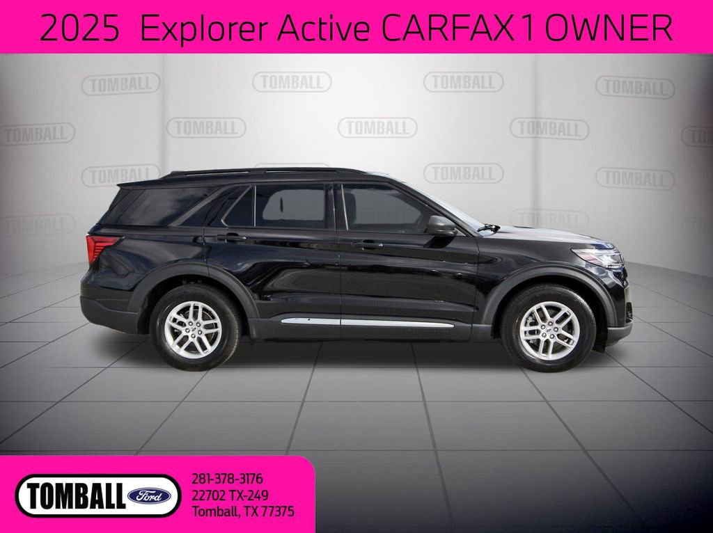 Used 2025 Ford Explorer Active w/ Active Comfort Package image 9