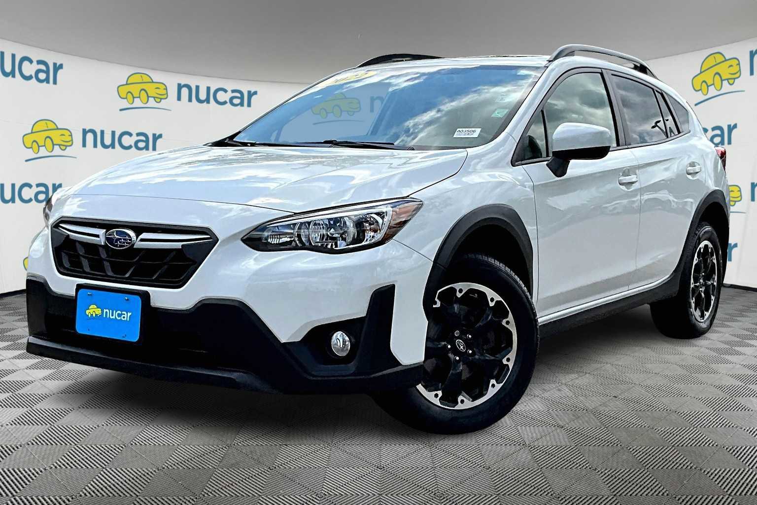 Used 2022 Subaru Crosstrek 2.0i Premium w/ Moonroof Package image 3