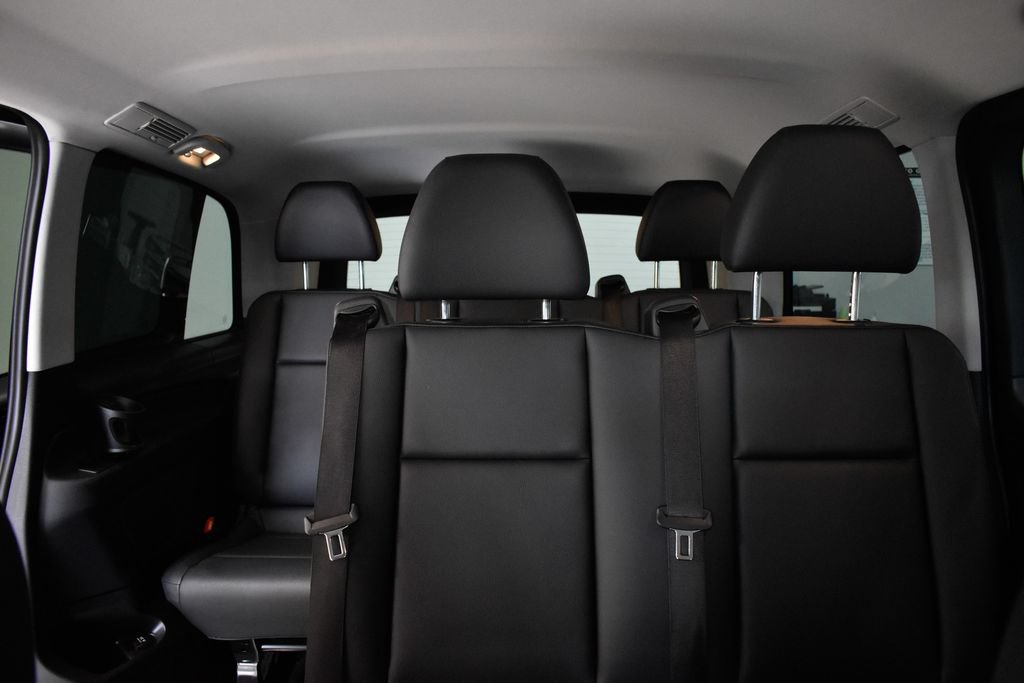 Used 2016 Mercedes-Benz Metris Passenger image 26