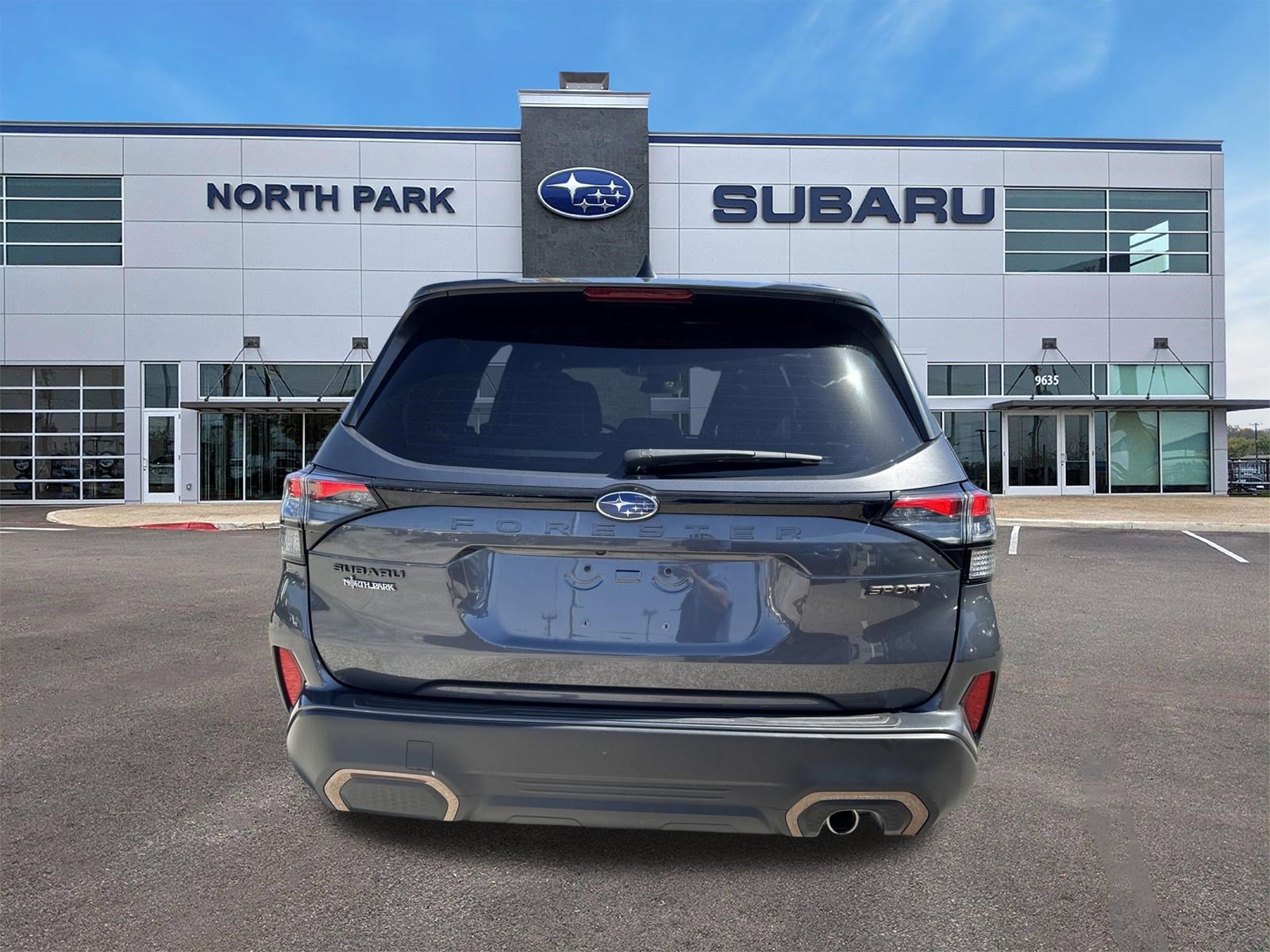 Used 2025 Subaru Forester Sport image 4