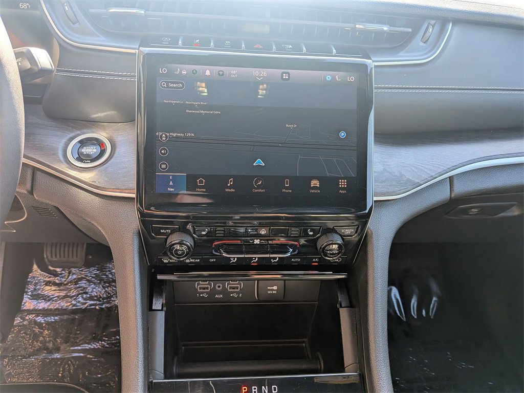 Used 2024 Jeep Grand Cherokee Limited image 19