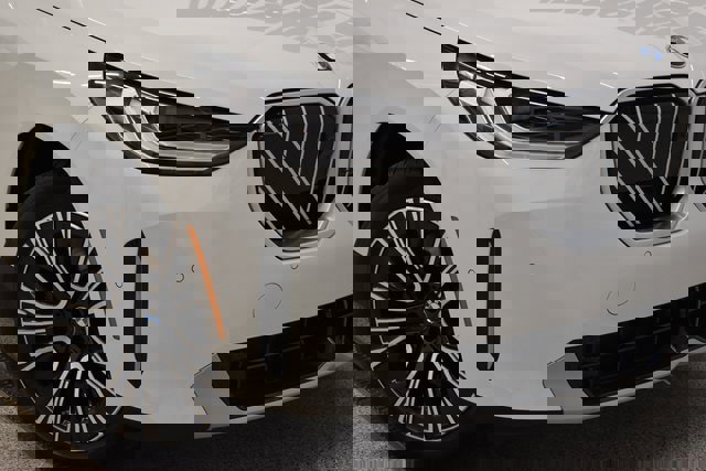 New 2025 BMW X3 xDrive30i w/ Premium Package image 15