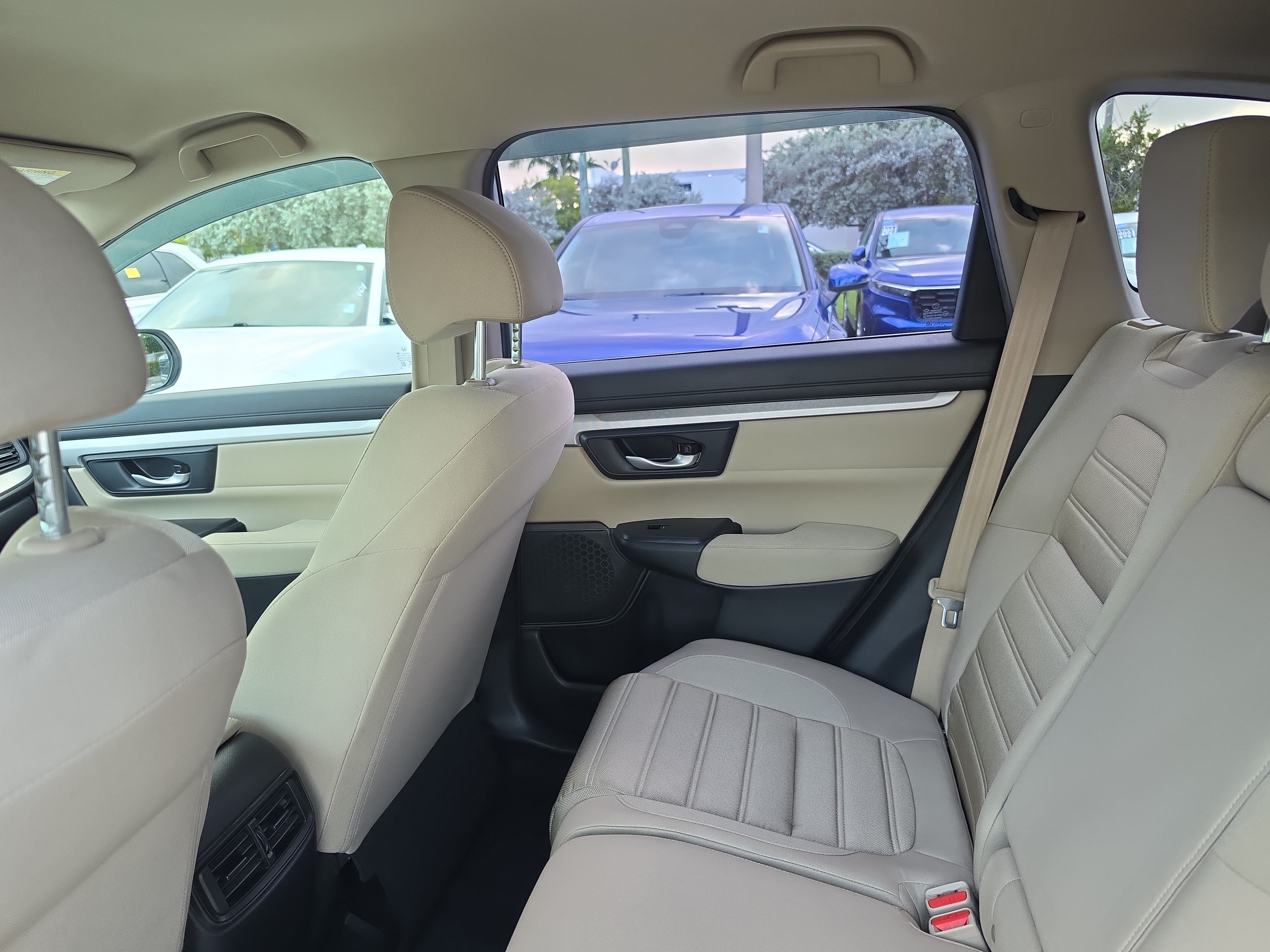 Used 2019 Honda CR-V LX image 13