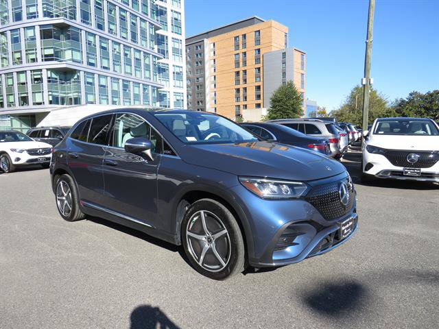 Used 2023 Mercedes-Benz EQE 500 4MATIC SUV image 5