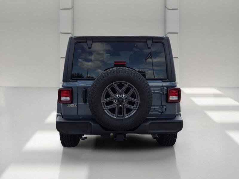 Used 2025 Jeep Wrangler Unlimited Sport AWD/4WD image 4