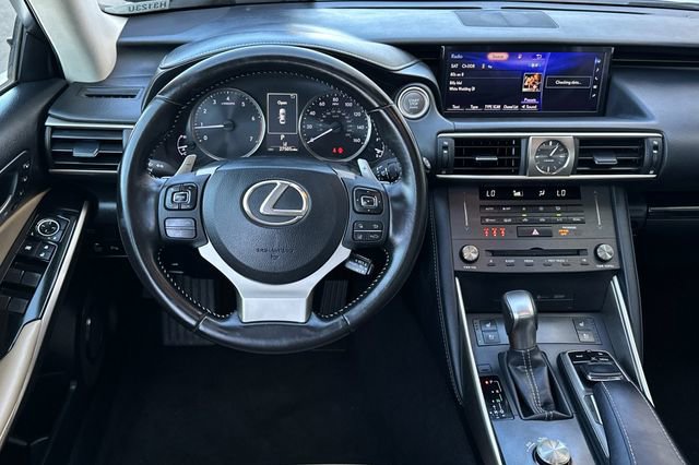 Used 2020 Lexus IS 300 w/ Navigation Package image 15
