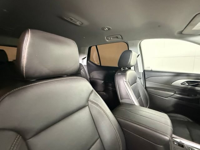 Used 2019 Chevrolet Traverse RS w/ LPO, Floor Liner Package FWD image 32