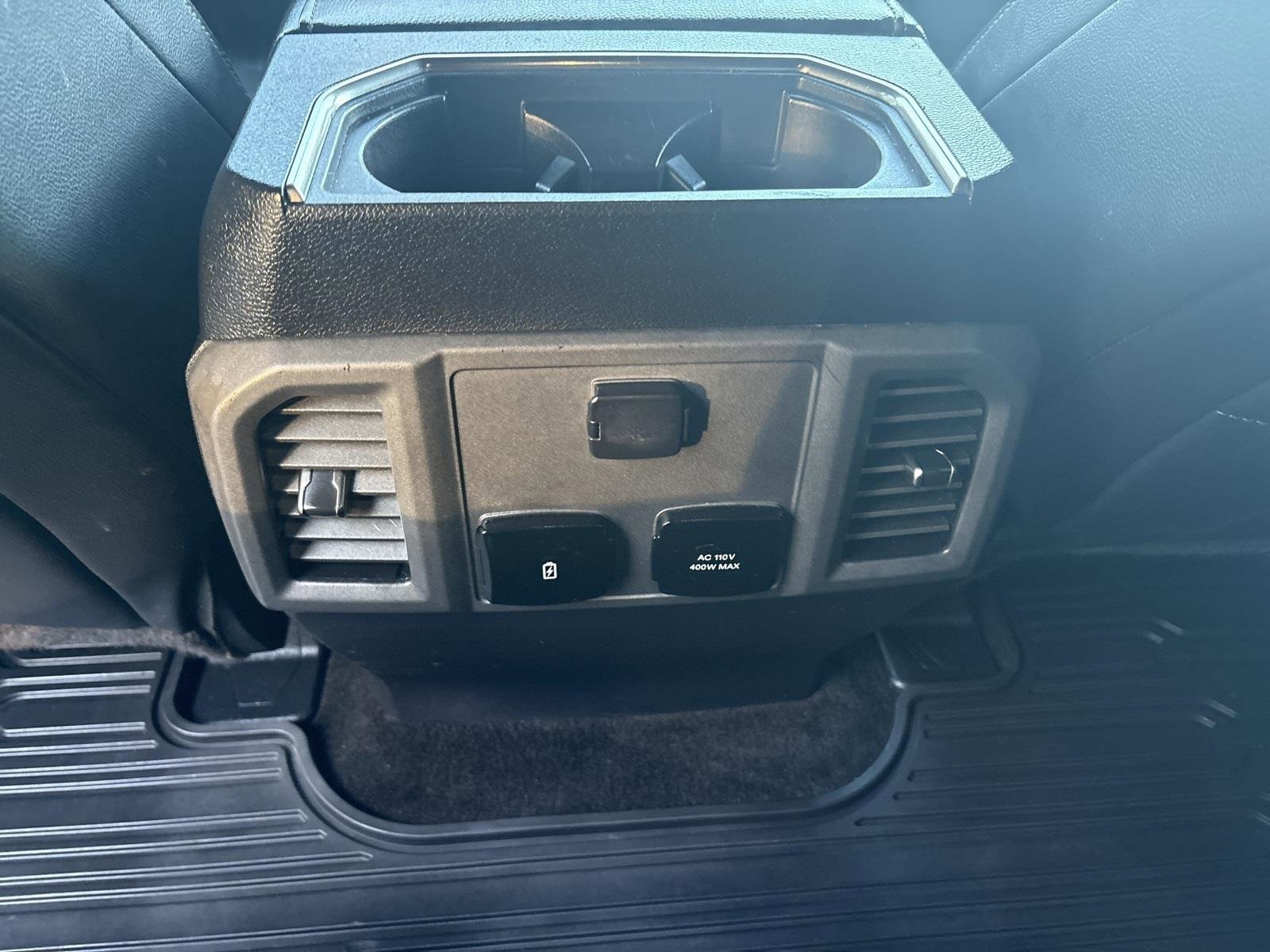 Used 2018 Ford F150 Raptor w/ Equipment Group 802A Luxury image 28