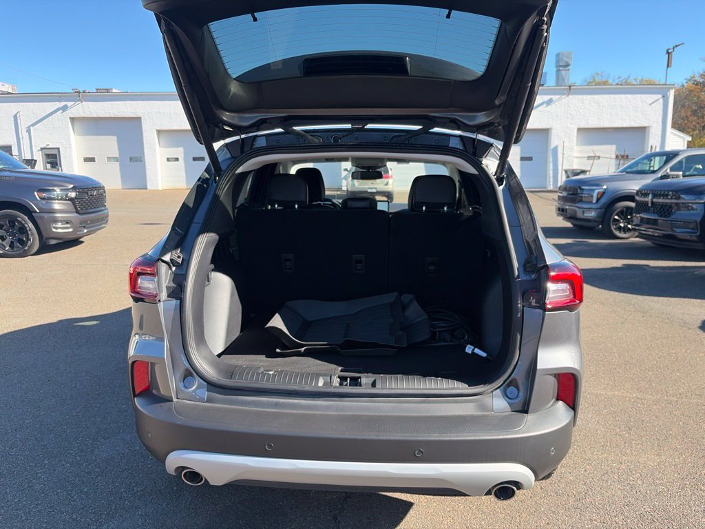 Used 2023 Ford Escape SE w/ PHEV Premium Package FWD image 33