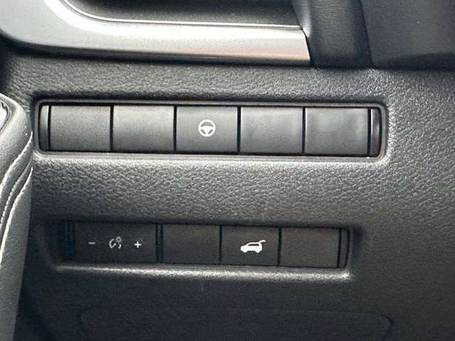 Used 2021 Nissan Rogue SV w/ Premium Package AWD/4WD image 15