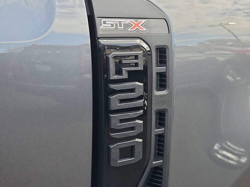 Used 2023 Ford F250 XL w/ STX Appearance Package image 28