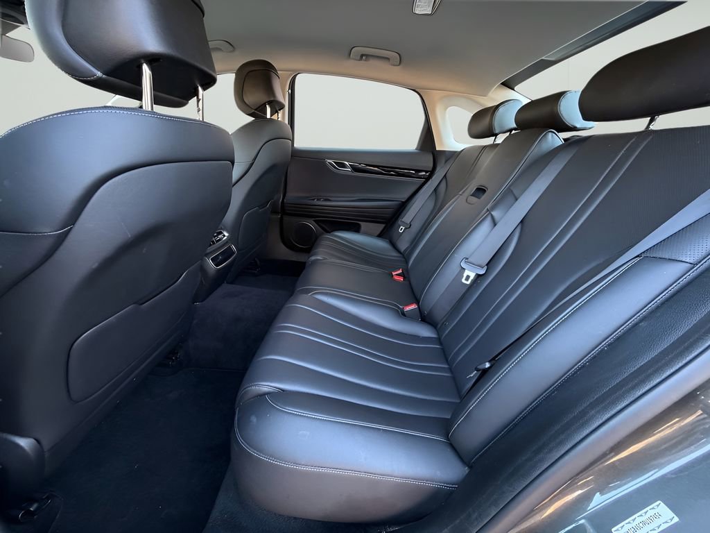 Used 2023 Genesis G80 2.5T image 27