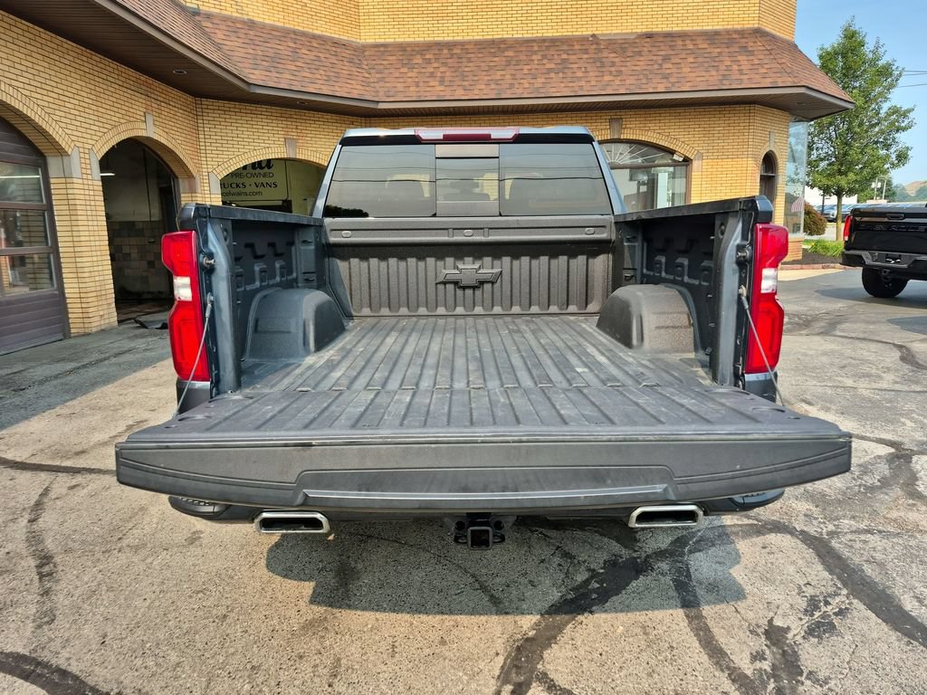 Used 2020 Chevrolet Silverado 1500 RST AWD/4WD image 33