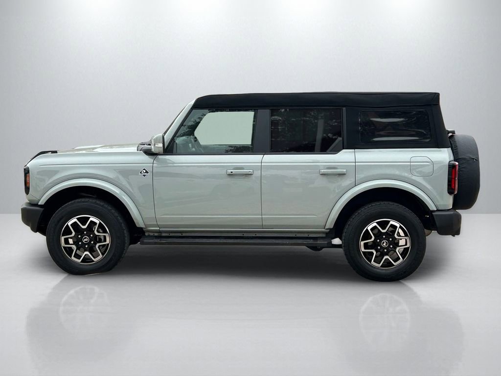 Used 2023 Ford Bronco Outer Banks image 8