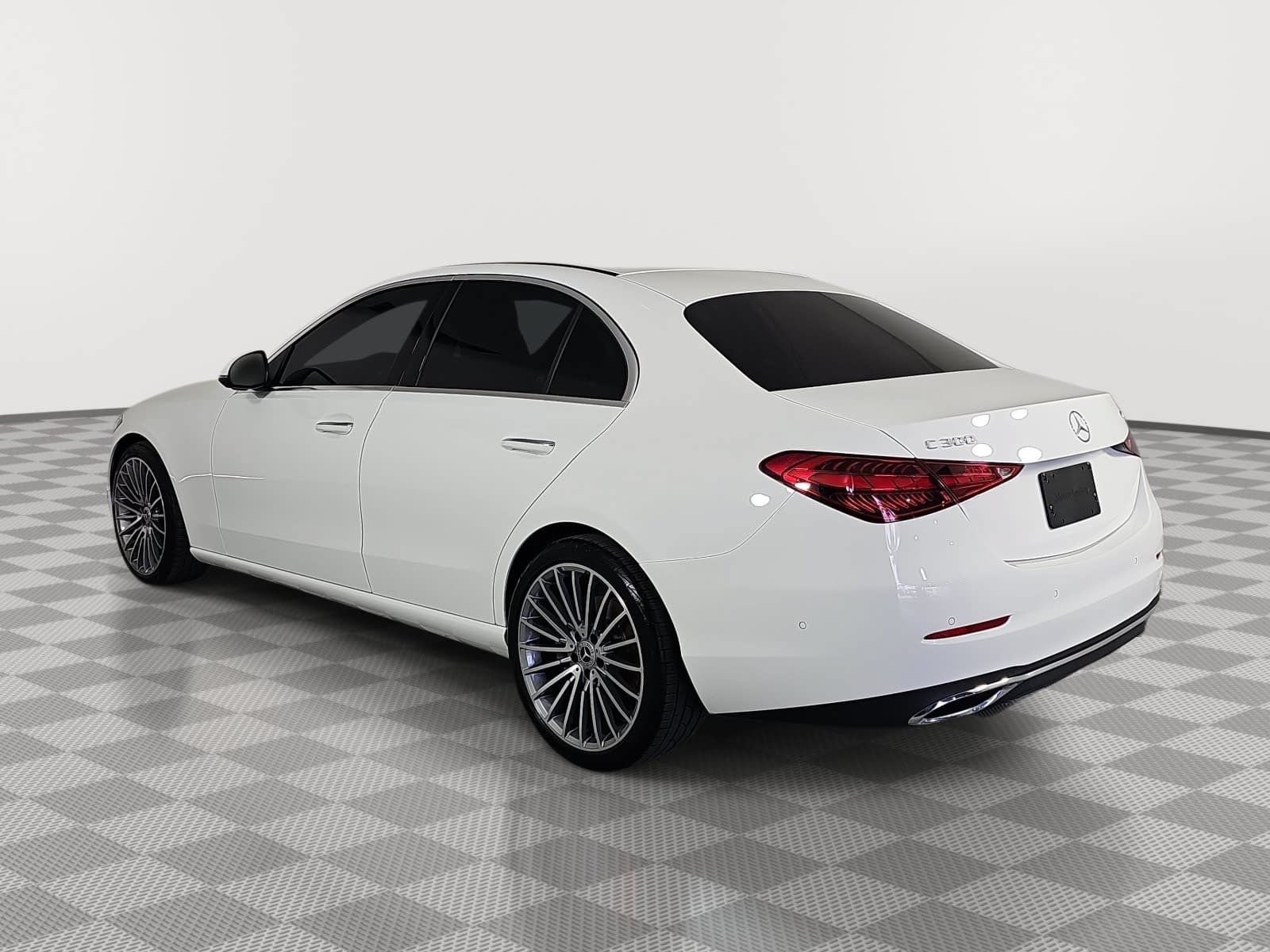 Used 2024 Mercedes-Benz C 300 Sedan image 6