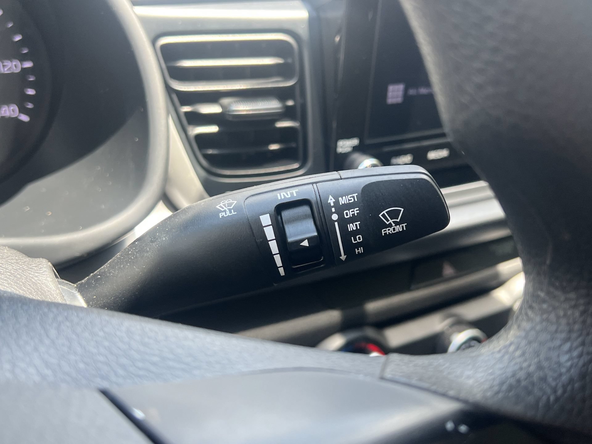 Used 2022 Kia Rio S FWD image 10