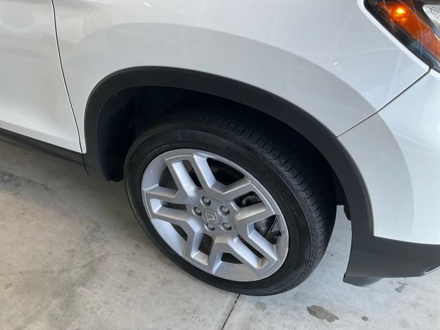 Certified 2024 Honda Passport EX-L image 28