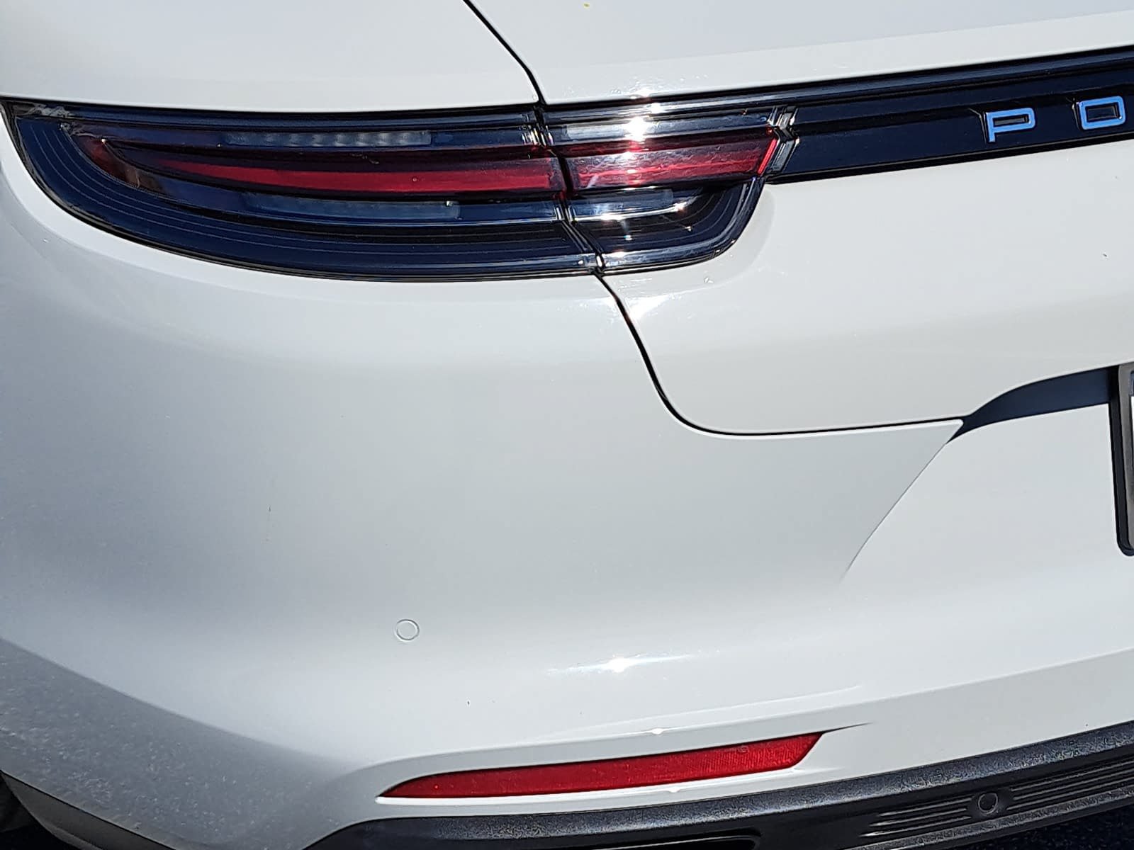 Used 2018 Porsche Panamera 4S AWD/4WD image 38