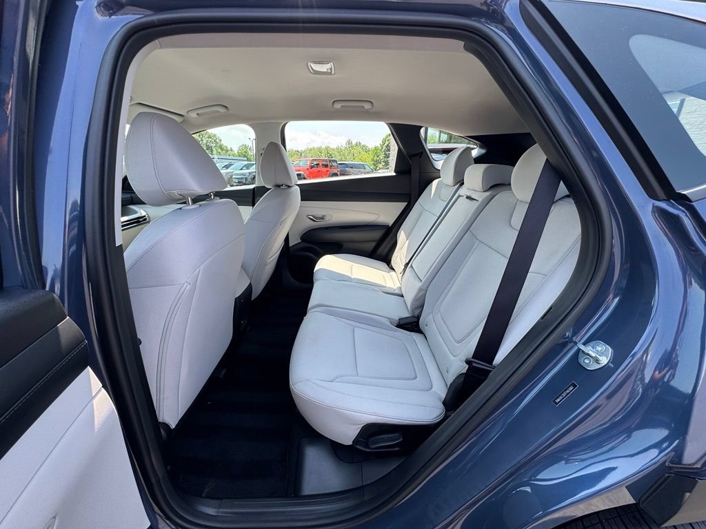 Used 2026 Hyundai Tucson SE AWD/4WD image 13