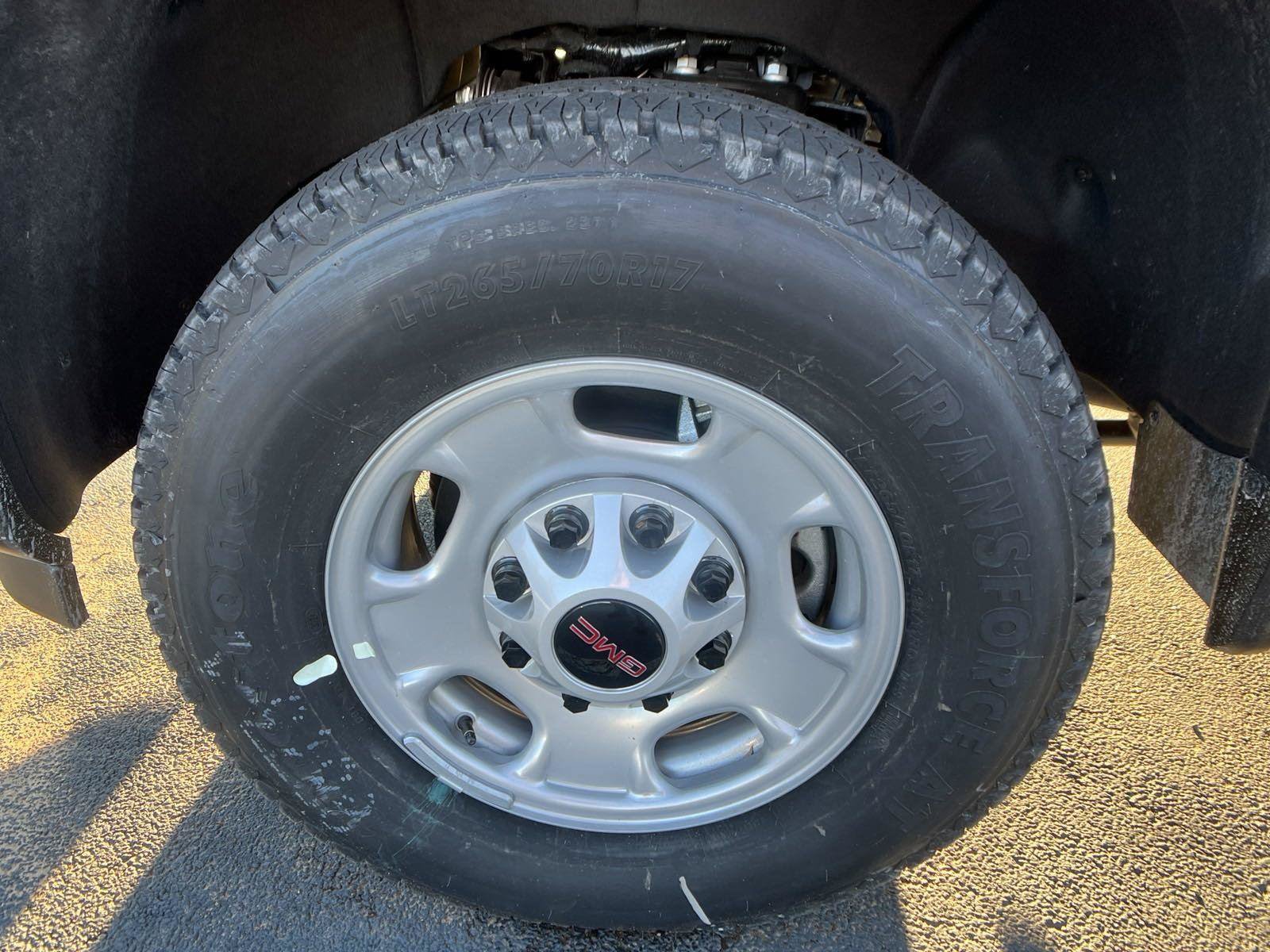 New 2025 GMC Sierra 2500 Pro w/ Convenience Package RWD image 8
