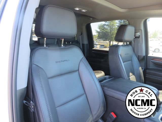 Used 2024 GMC Sierra 3500 Denali w/ Denali Reserve Package AWD/4WD image 64