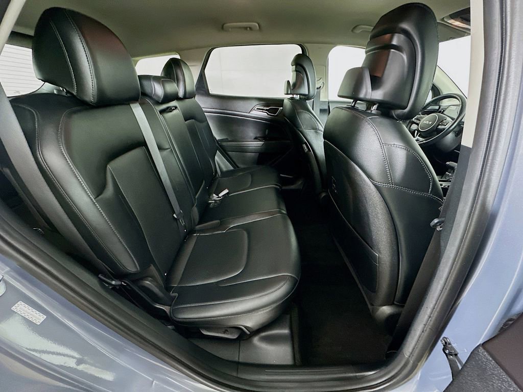 Certified 2023 Kia Sportage EX image 8