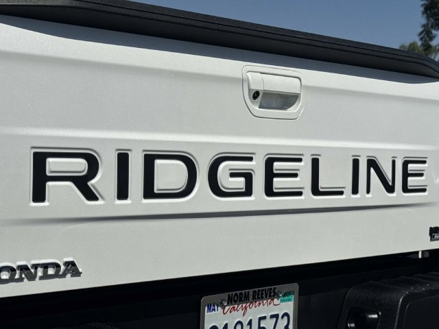 Used 2024 Honda Ridgeline Black Edition image 32