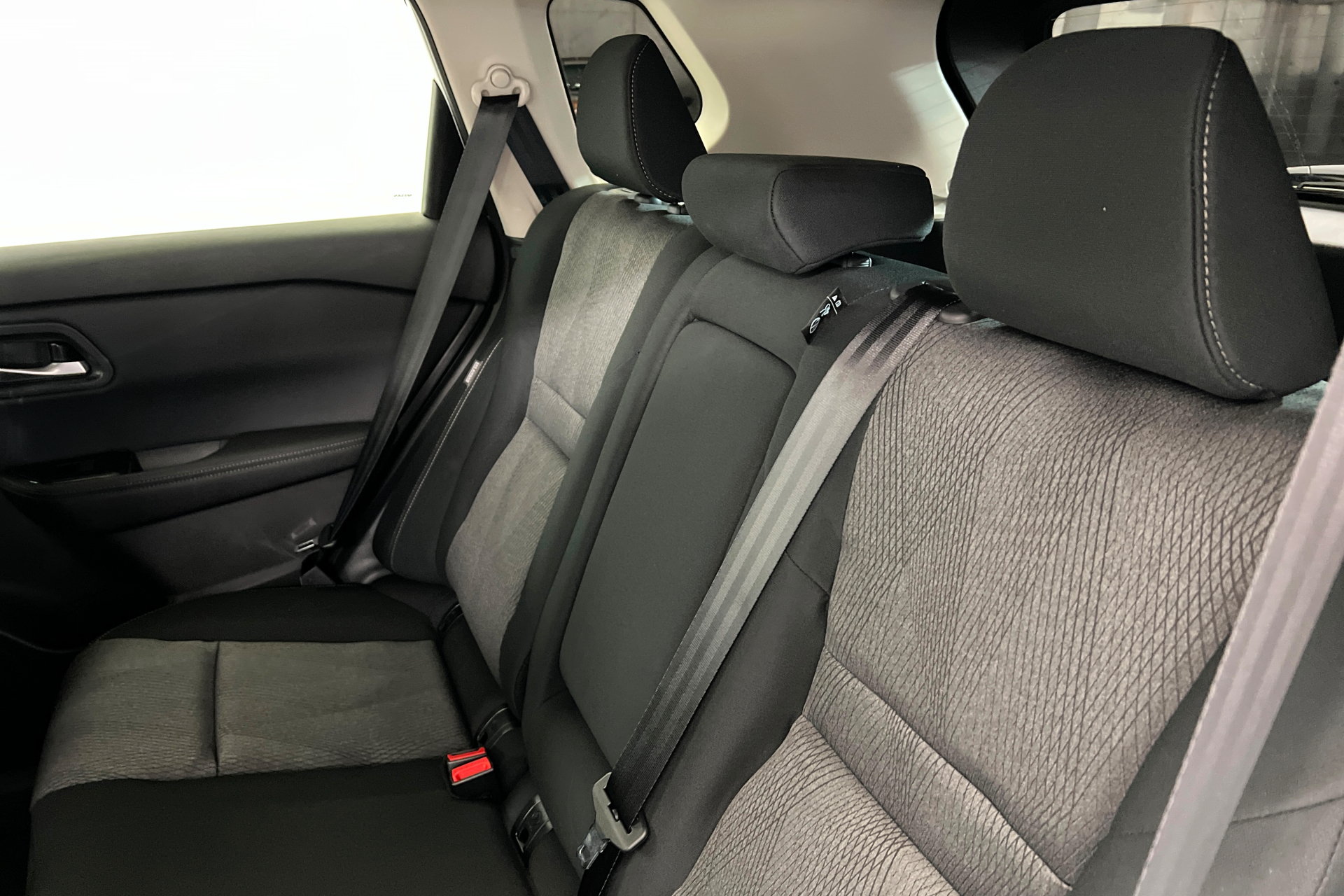 New 2026 Nissan Rogue SV w/ Cold Weather Package AWD/4WD image 20