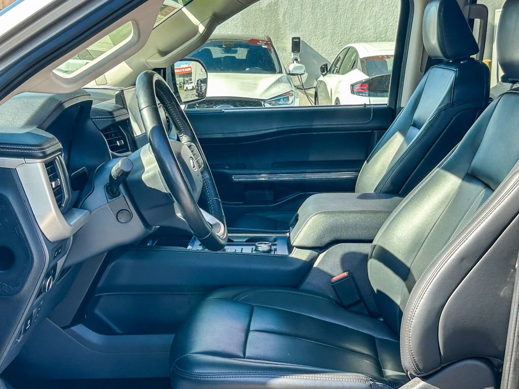 Used 2024 Ford Expedition Max XLT AWD/4WD image 18