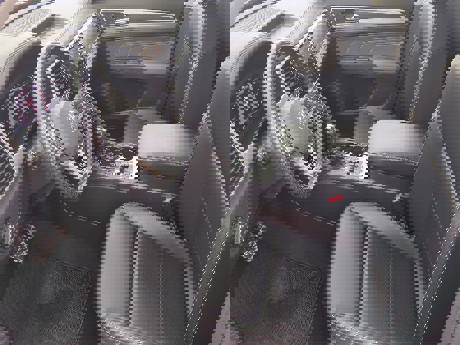 Used 2021 Volkswagen Atlas SEL R-Line image 17