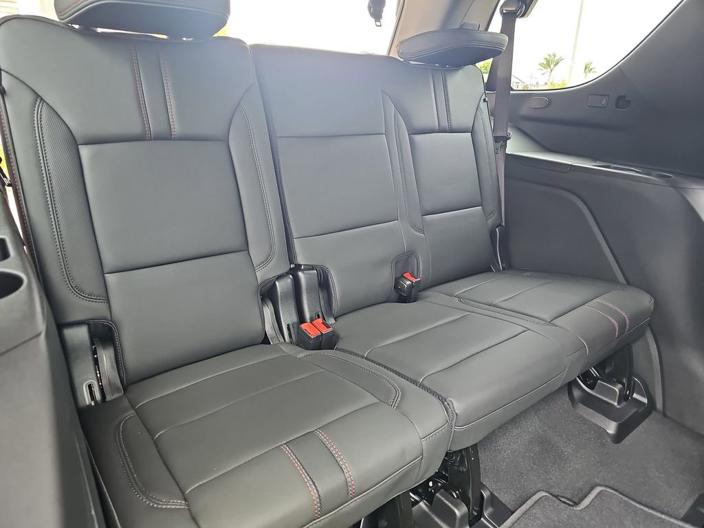 New 2026 Chevrolet Tahoe RST w/ RST Performance Edition AWD/4WD image 12